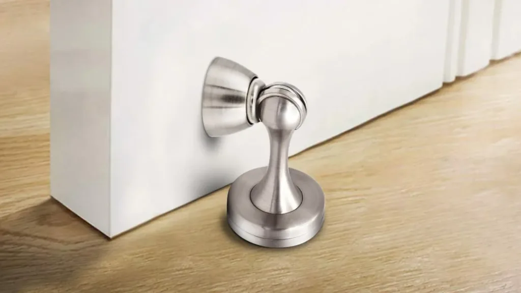 floor-mounted door stopper for homes